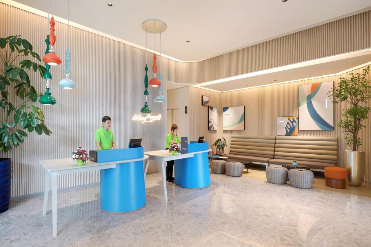 Hotel Ibis Styles Semarang Simpang Lima Exteriér fotografie