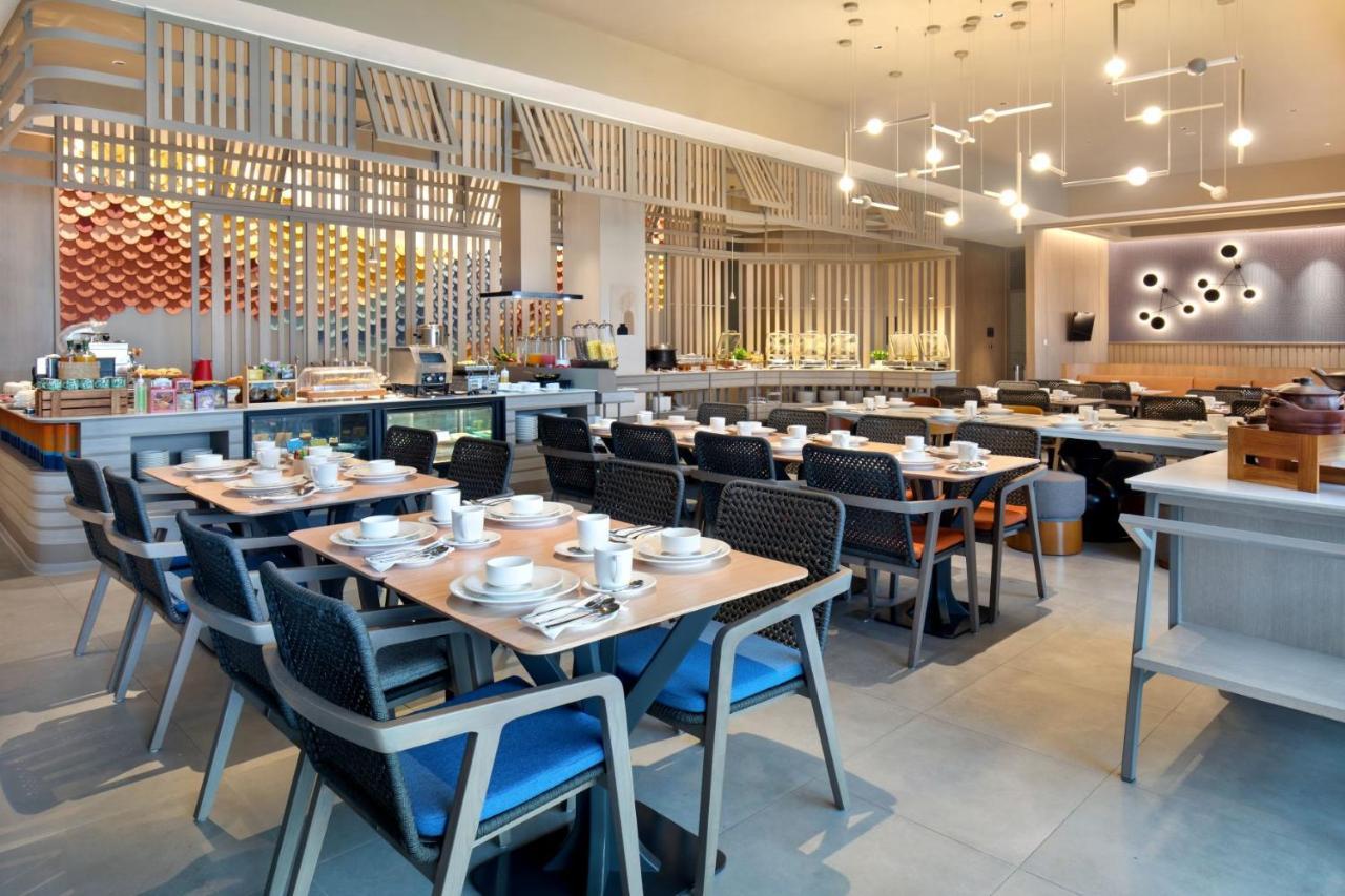 Hotel Ibis Styles Semarang Simpang Lima Exteriér fotografie