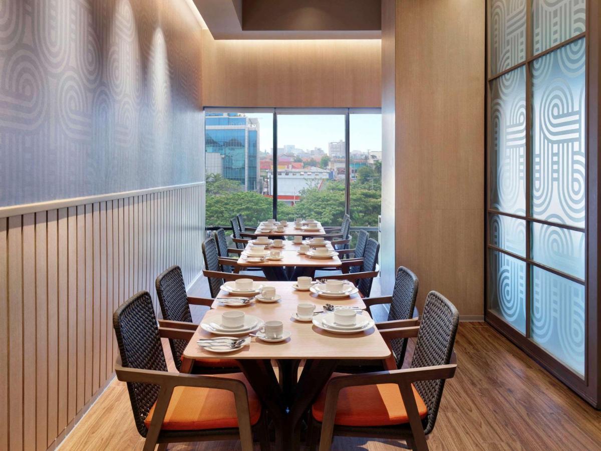 Hotel Ibis Styles Semarang Simpang Lima Exteriér fotografie