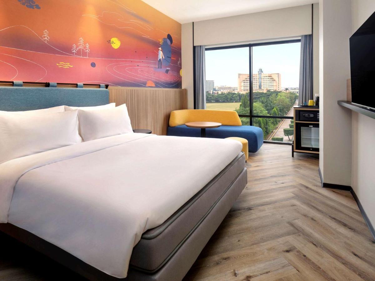 Hotel Ibis Styles Semarang Simpang Lima Exteriér fotografie